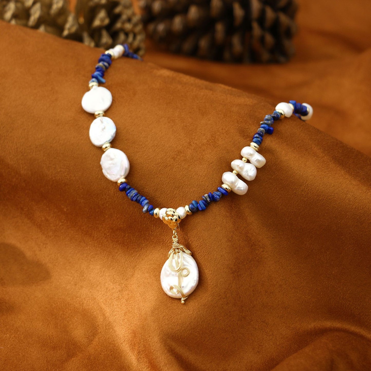 lapis lazuli wound pearl necklace