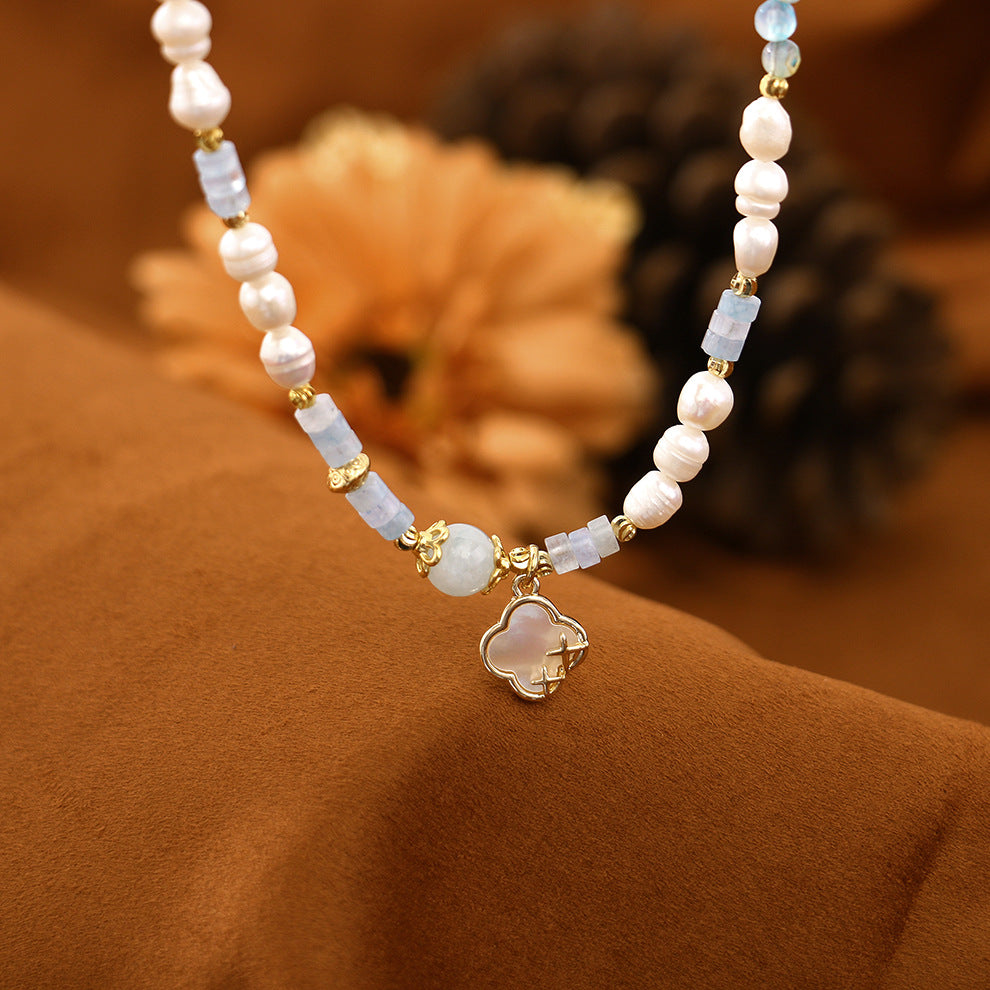 Four-leaf clover Dongling stone pearl necklace