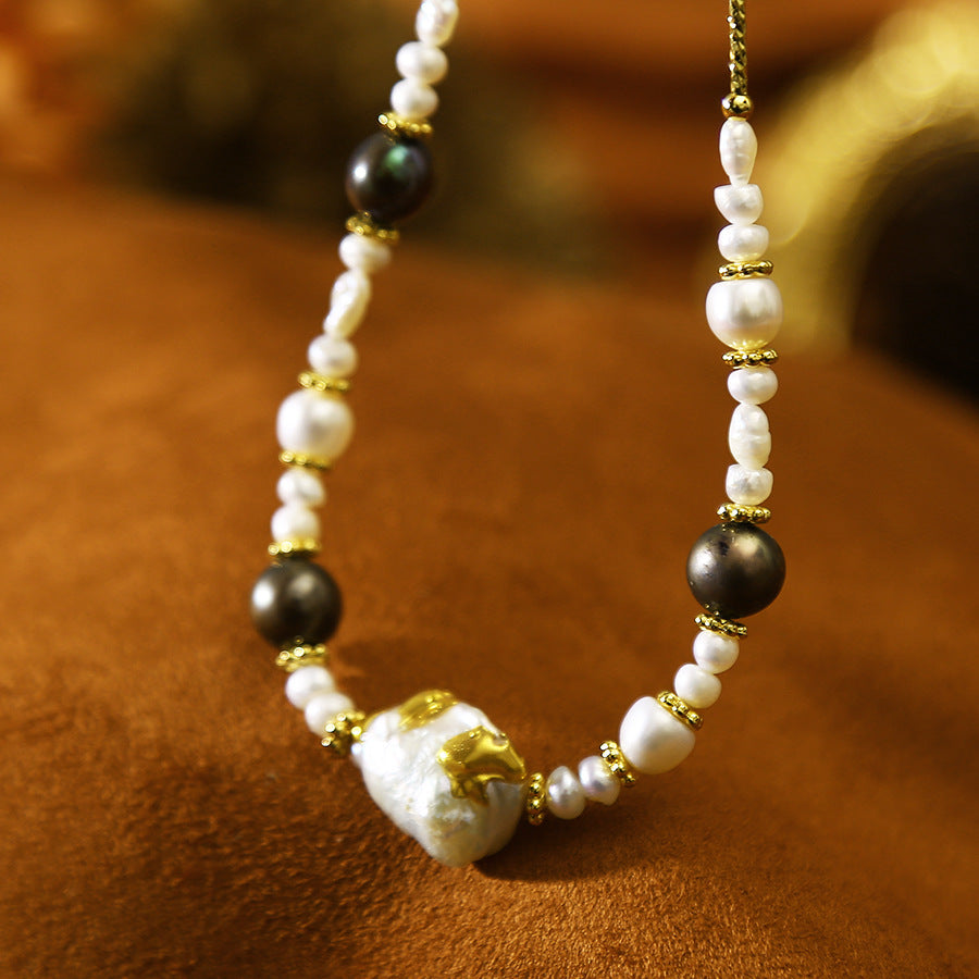 Hand-painted black and white pearl necklace