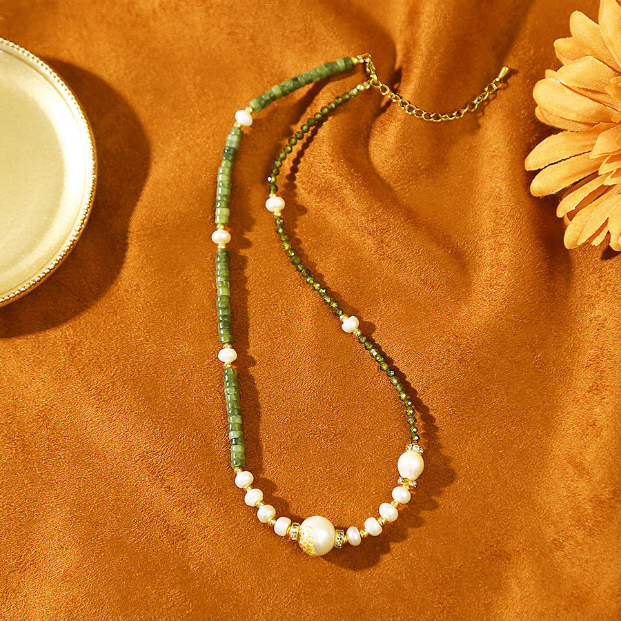 Green Dongling Pearl Necklace